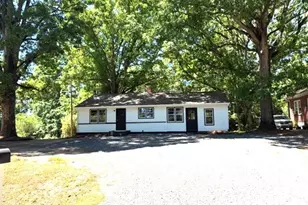 3604 Hemlock Dr, Winston-Salem, NC 27105 - Photo 1