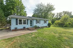 402 Williams St, Boonville, NC 27011 - Photo 1