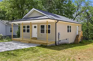 418 Bristol St, Lexington, NC 27292 - Photo 1