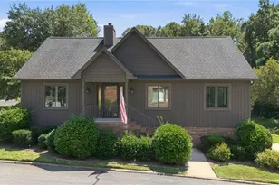 601 Ridgehaven Dr, Winston-Salem, NC 27104 - Photo 1