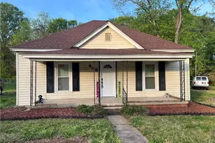 408 Greenwood St, Eden, NC 27288 - Photo 1