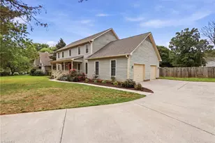 5405 Pondfield Dr, Greensboro, NC 27410 - Photo 1