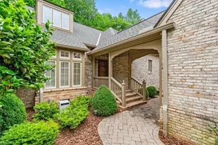 30 Sturbridge Ln, Greensboro, NC 27408 - Photo 1