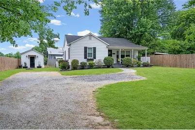 128 Avon Street, Mocksville, NC 27028 - Photo 1