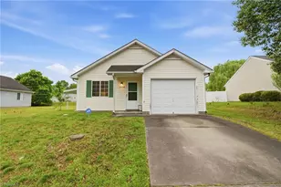 2424 Stratford Crossing Dr, Winston-Salem, NC 27103 - Photo 1