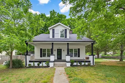 700 Franklin Boulevard, Greensboro, NC 27401 - Photo 1