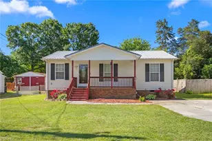 810 Arthur Ave, High Point, NC 27263 - Photo 1