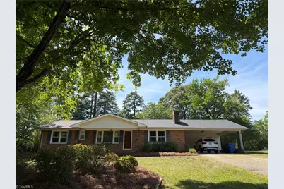320 Broken Saddle Lane, Kernersville, NC 27284 - Photo 1