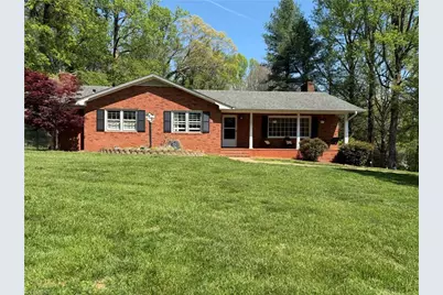 125 James Street, Elkin, NC 28621 - Photo 1