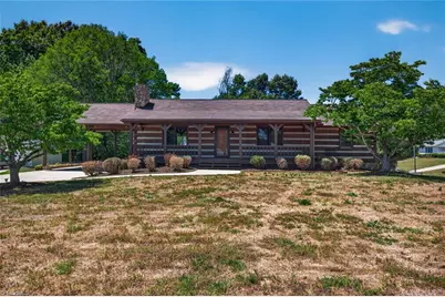7000 Oakridge Drive, Lexington, NC 27295 - Photo 1