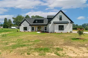 141 Hanes Ln, Lexington, NC 27295 - Photo 1