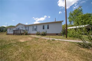 6439 Wilkes Yadkin Rd, Ronda, NC 28670 - Photo 1