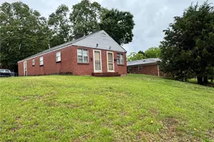 818 Douglas Dr, Thomasville, NC 27360 - Photo 1