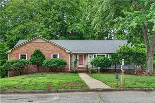 1712 Chesapeake Dr, Greensboro, NC 27410 - Photo 1