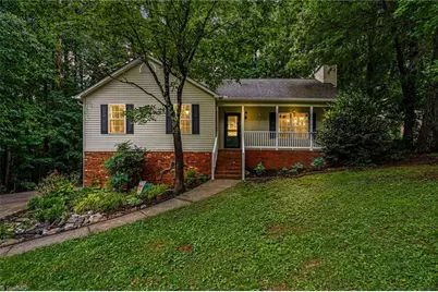 431 Lakecrest Drive, Kernersville, NC 27284 - Photo 1
