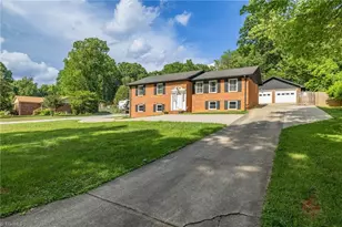 601 Shelby Dr, Greensboro, NC 27409 - Photo 1