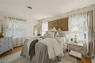 502 W Hunter St, Madison, NC 27025 - Photo 1