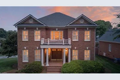 19 Thimbleberry Square, Greensboro, NC 27455 - Photo 1