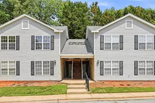 15 Meadowood Glen Way, Greensboro, NC 27409 - Photo 1