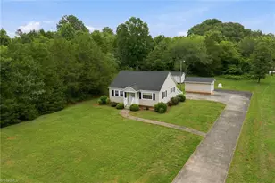 603 Westminster Dr, Statesville, NC 28677 - Photo 1