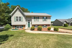 191 Summit Dr, Mocksville, NC 27028 - Photo 1
