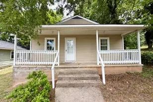 711 Alexander St, Winston-Salem, NC 27127 - Photo 1