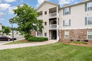 3009 Winston Dr, Burlington, NC 27215 - Photo 1