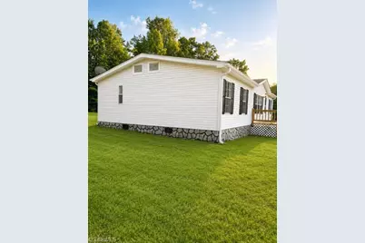 1001 Arvin Hill Lane, Lexington, NC 27295 - Photo 1
