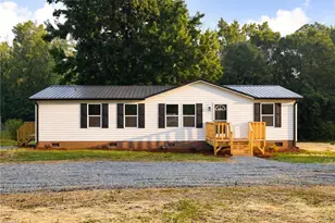 20733 Nc Hwy 109, Denton, NC 27239 - Photo 1