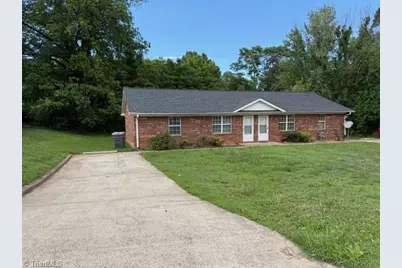 410 Martin Street, Reidsville, NC 27320 - Photo 1