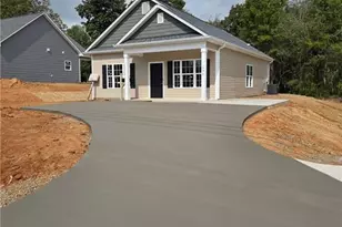 1392 Piedmont Dr, Lexington, NC 27295 - Photo 1