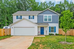 151 Paxton Dr, Lexington, NC 27292 - Photo 1