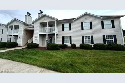 7129 Friendly Avenue #D, Greensboro, NC 27410 - Photo 1