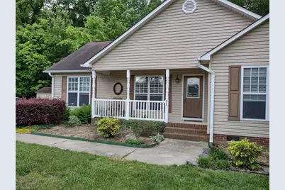 33 Thomasville High Drive, Thomasville, NC 27360 - Photo 1