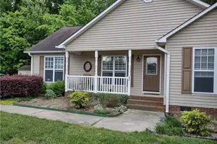 33 Thomasville High Dr, Thomasville, NC 27360 - Photo 1