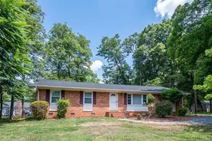 4609 Kincaid Dr, Greensboro, NC 27406 - Photo 1