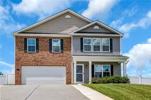 272 Daniel Dr, Lexington, NC 27295 - Photo 1