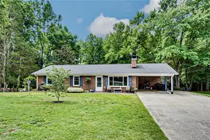 111 Sidney St, Lexington, NC 27295 - Photo 1