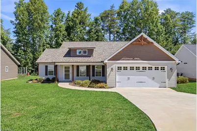 109 Brooke Ridge Drive, Thomasville, NC 27360 - Photo 1