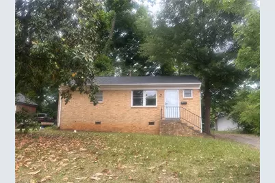 826 Dixon Avenue, Asheboro, NC 27203 - Photo 1