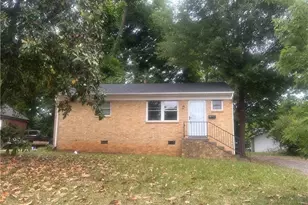 826 Dixon Ave, Asheboro, NC 27203 - Photo 1