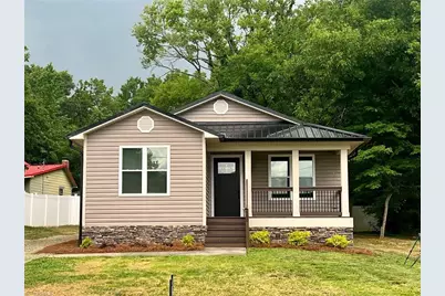 700 W Holt Street, Mebane, NC 27302 - Photo 1