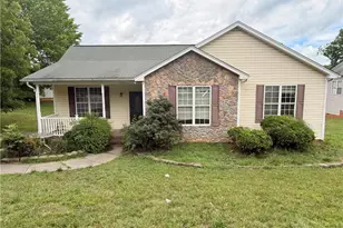 409 Lake Ave, High Point, NC 27260 - Photo 1