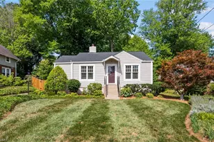 822 Bellview St, Winston-Salem, NC 27103 - Photo 1