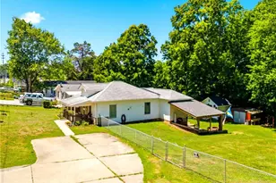 413 & 415 E Dayton Ave, High Point, NC 27262 - Photo 1