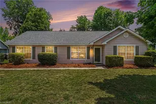 7518 Prindle Lake Dr, Charlotte, NC 28277 - Photo 1