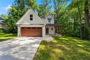 110 Walnut Ave, Yadkinville, NC 27055 - Photo 1