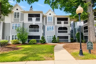 231 Oakwood Ct, Winston-Salem, NC 27103 - Photo 1