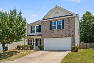 3864 Foliage Dr, Winston-Salem, NC 27101 - Photo 1