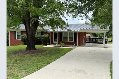 104 Crestview Terrace, Thomasville, NC 27360 - Photo 1